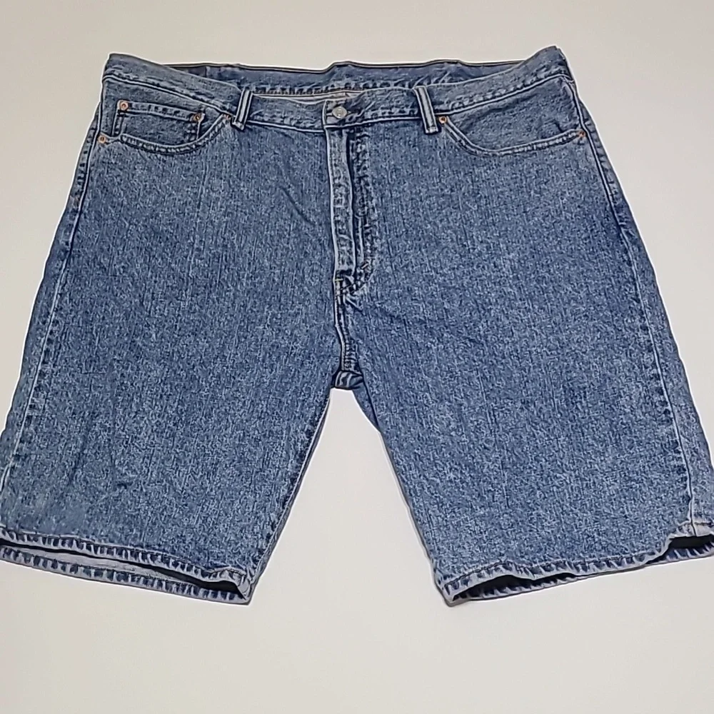 Levi's Men's Blue Denim Classic Fit Denim 505 Shorts‎ - Size 42